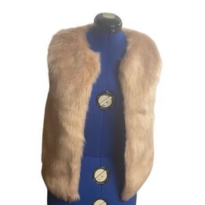FOREVER 21 Exclusive Women’s Faux Fur Peach‎ Vest Size Small SEE DESCRIPTION